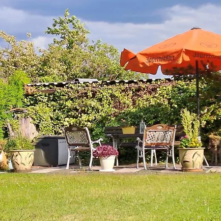 Schoene Mit Garten Und Grill By Interhome * Rathmannsdorf